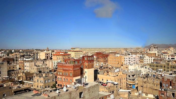 السلطة المحلية بمحافظة ريمة تدين اقتحام منزل النائب المزلم وتحمّل الحوثيين المسؤولية