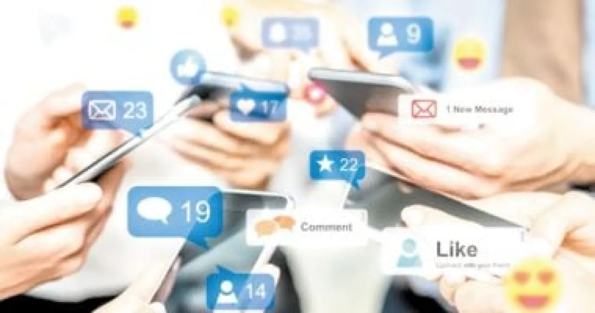 كيف تروض خوارزميات السوشيال ميديا لترى ما يهمك فعلاً؟