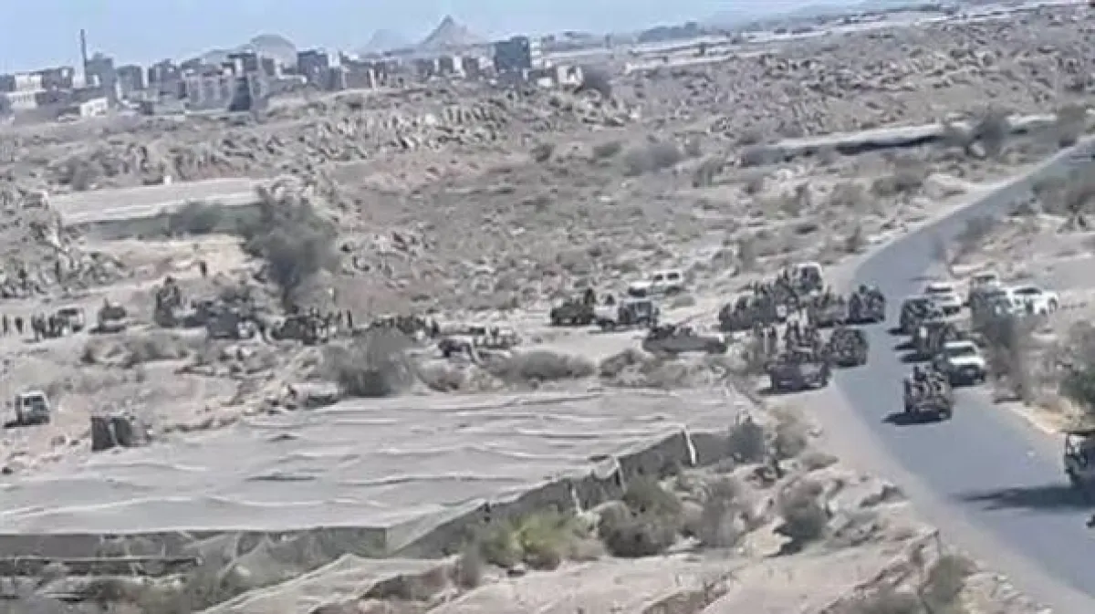 منظمة حقوقية: الحوثيون يفرضون حصارًا مشددًا على منطقة الخشعة بالبيضاء