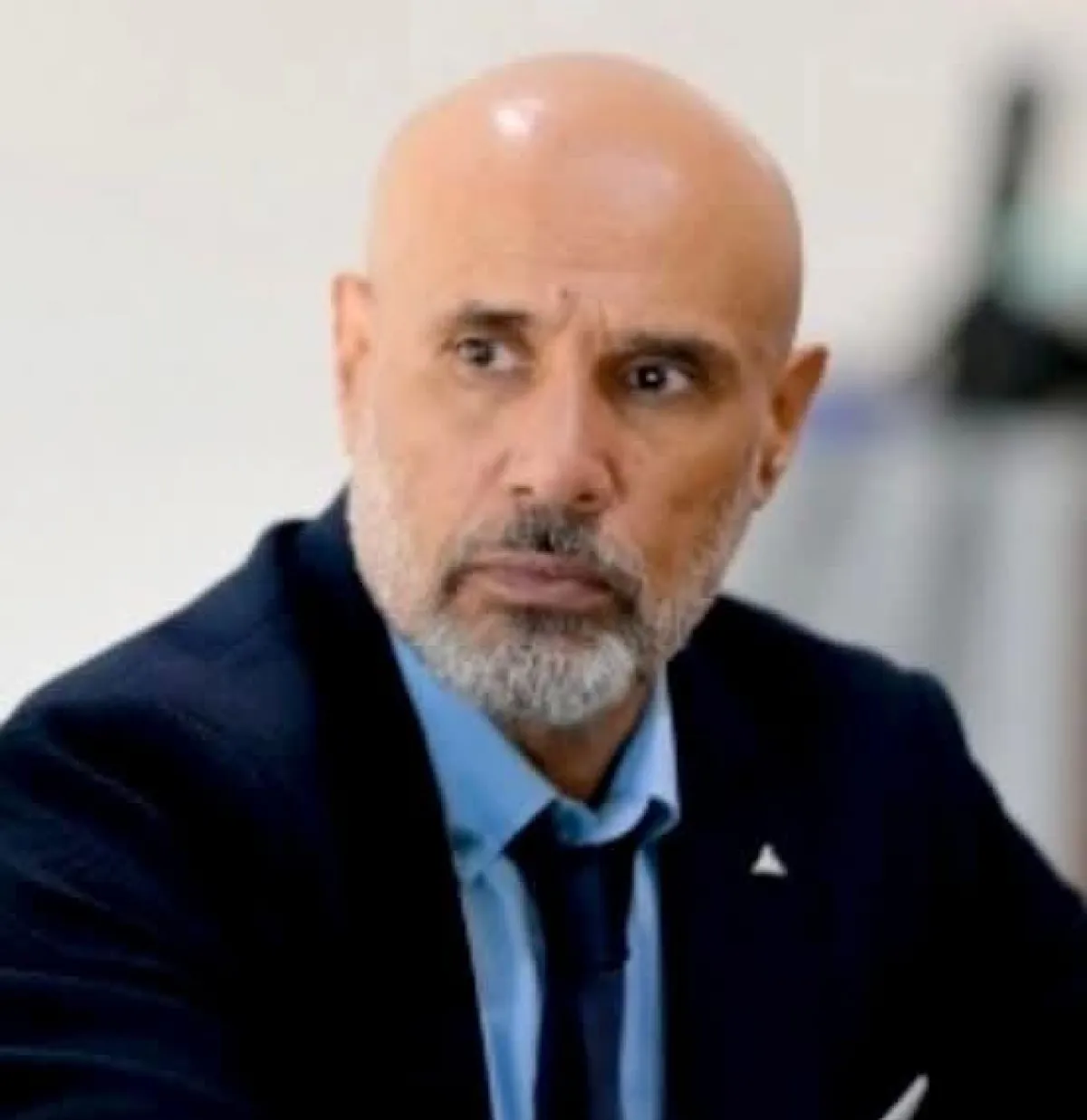 فيفا يوافق رسميًا: أمين السنيني مديرًا فنيًا للاتحاد اليمني لكرة القدم