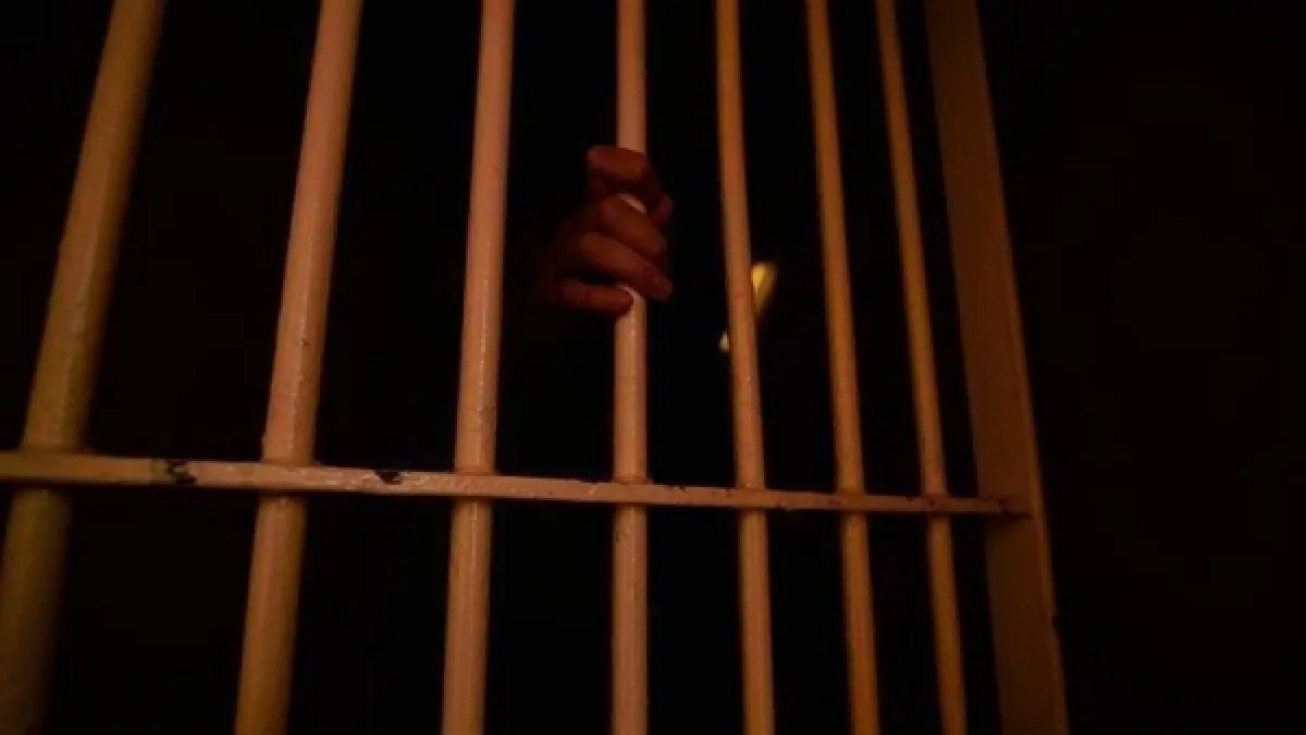 الحوثيون ينقلون مختطفين من سجونهم في تعز إلى جهة مجهولة