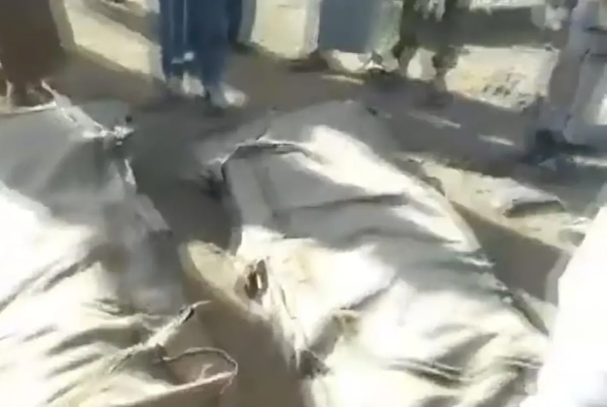 مليشيا الحوثي تواصل انتهاكاتها بحق أهالي ضحايا جريمة "حنكة آل مسعود" وتجبرهم على دفن الجثث المفرج عنها في ذمار