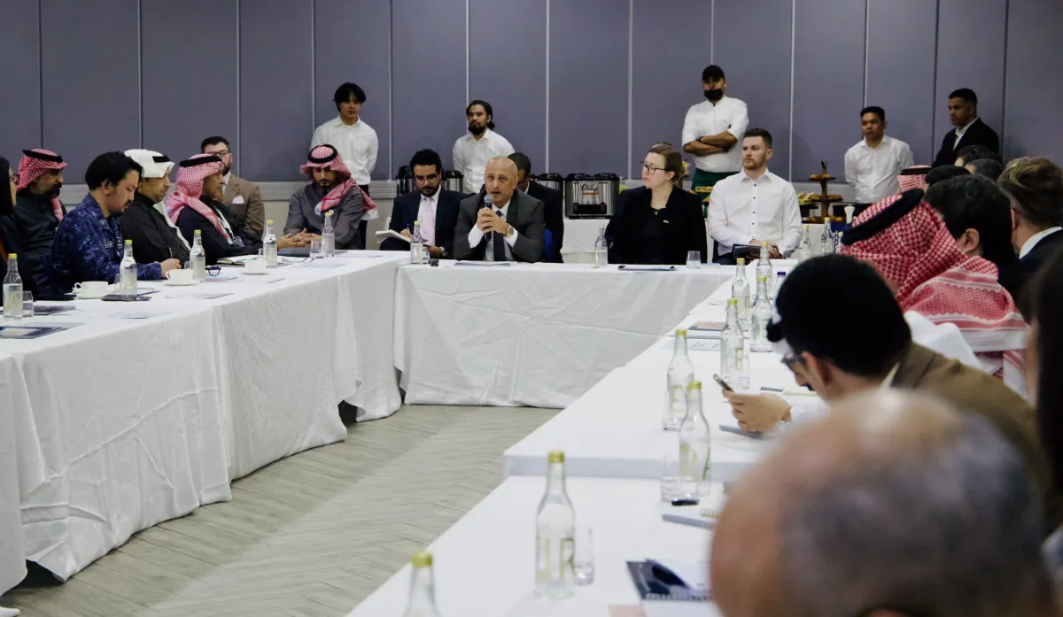 السفارة البريطانية: اجتماع «شراكة الأمن البحري اليمني» في الرياض لتجديد دعم خفر السواحل