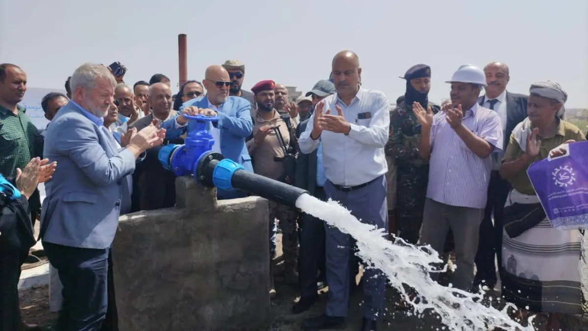 محافظة تعز و"اليونيسف" يدشنان مشاريع مياه في المخا بقيمة أكثر من 717 ألف دولار