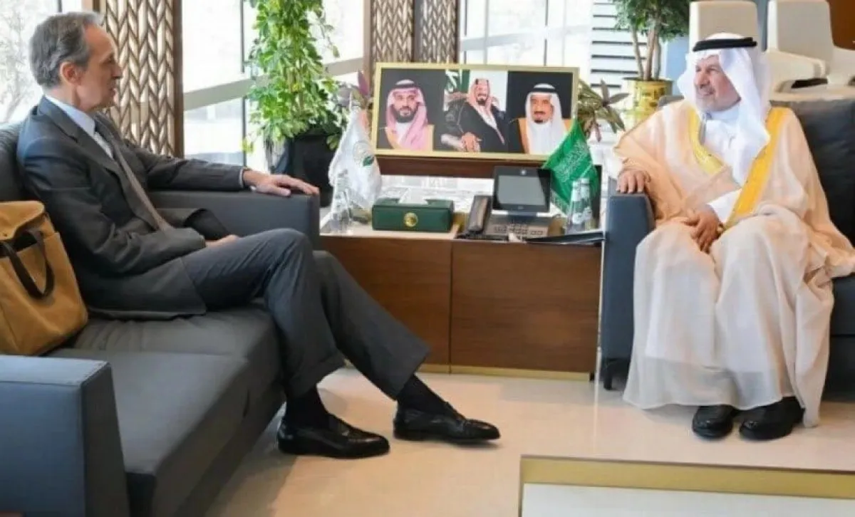 منسق الشؤون الإنسانية بالأمم المتحدة يبحث مع مركز الملك سلمان تعزيز الاستجابة الإنسانية في اليمن