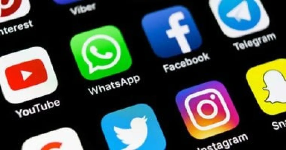 ميتا تسجل براءة اختراع لاستخدام الذكاء الاصطناعي لإدارة حسابات المستخدمين بعد وفاتهم