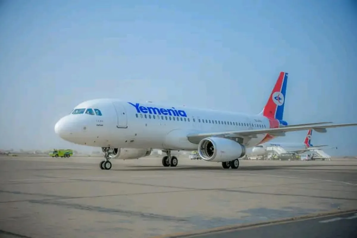 وزير النقل يوجّه بتشكيل لجنة لمراجعة أسعار تذاكر الطيران