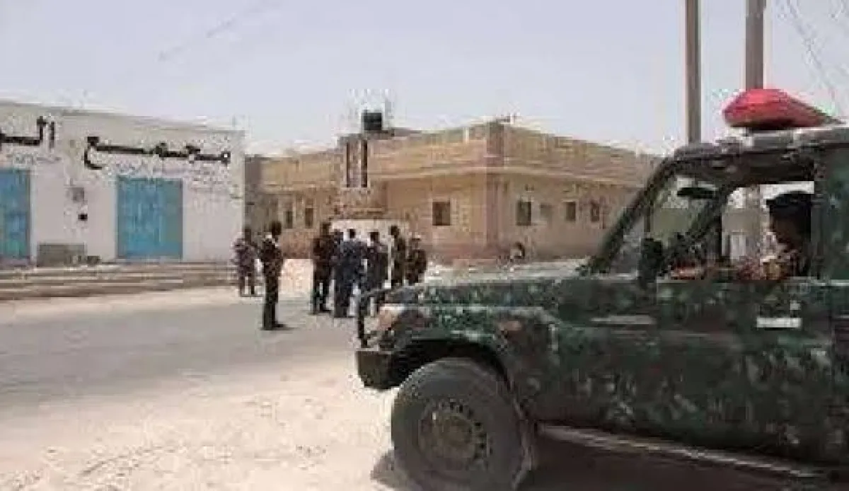 ضبط مروج مخدرات وبحوزته أكثر من 2 كغم من الشبو في المهرة