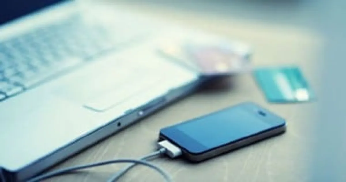 9 حيل سريعة لزيادة عمر بطارية هاتفك عندما تكون ضعيفة