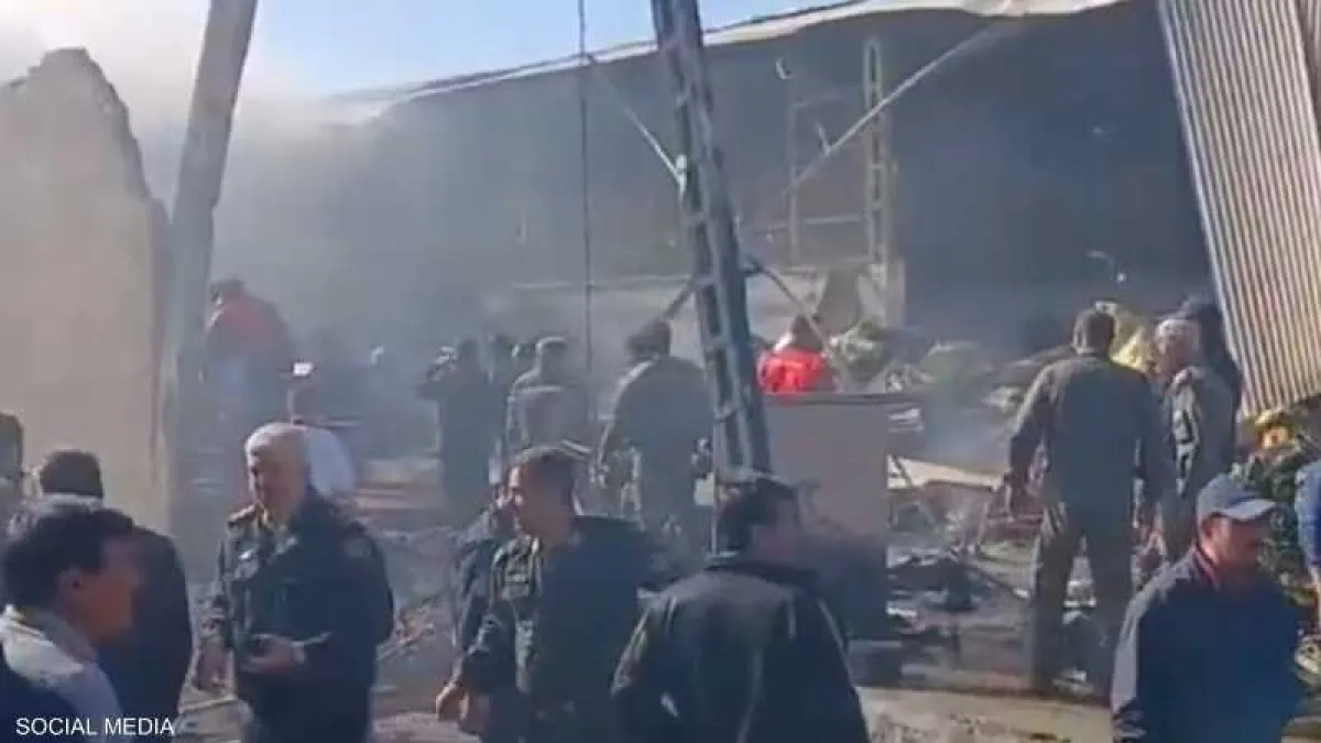 مصرع 4 أشخاص في تحطم مروحية عسكرية بإيران