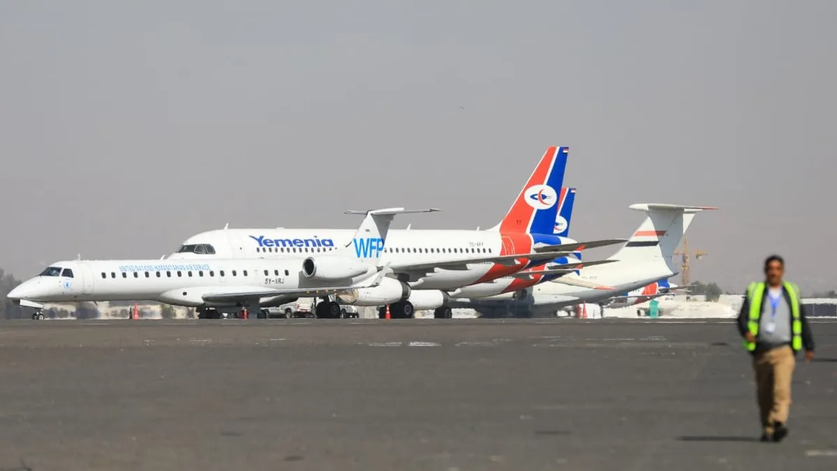 الحوثيون يحتجزون (11) من موظفي اليمنية بصنعاء ويجبرونهم على تعهدات خطية