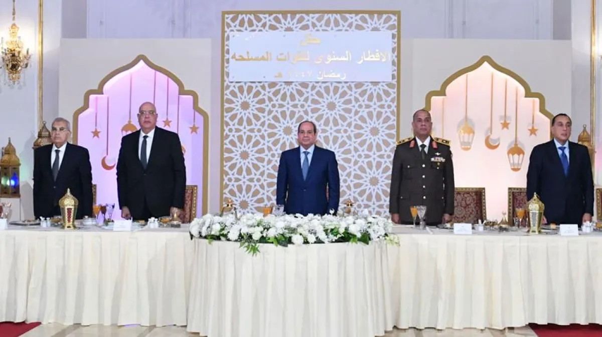 الرئيس المصري يحذر من تداعيات إغلاق مضيق هرمز ويؤكد رفض بلاده لأي اعتداء