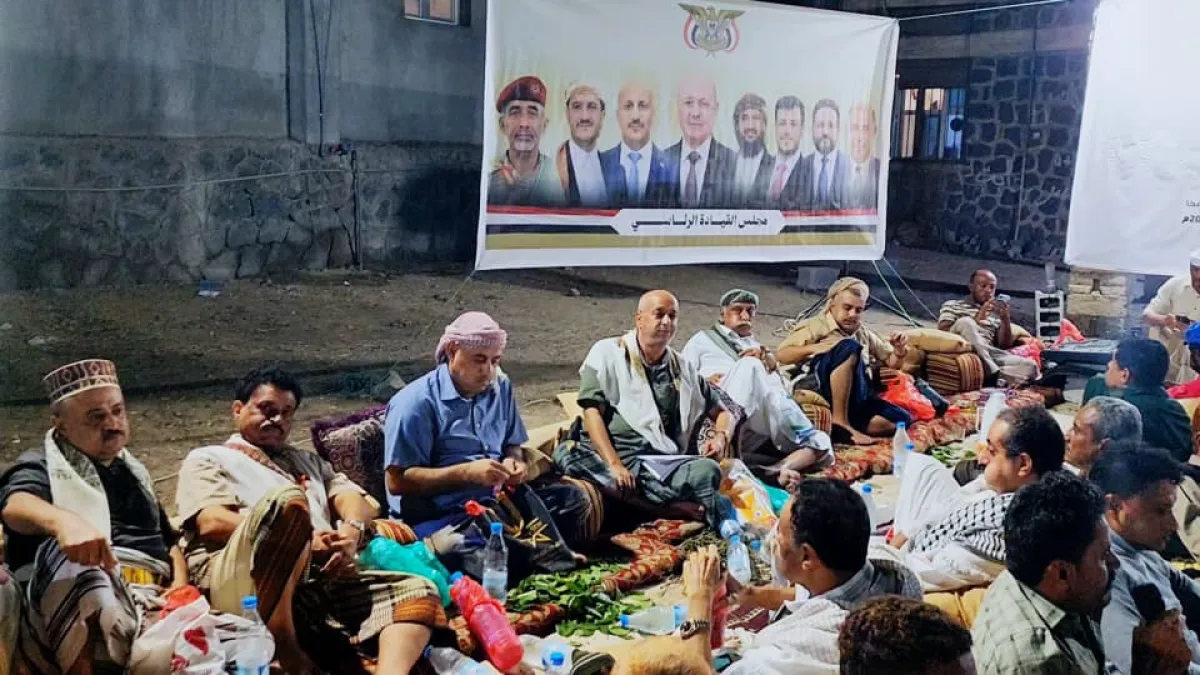 السلطة المحلية بالمخا تنظم أمسية رمضانية لتعزيز التلاحم المجتمعي