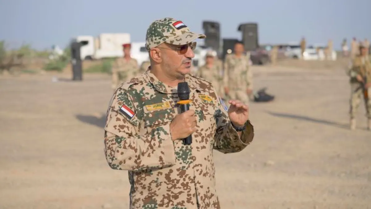 بعد جولة رمضانية في السعودية والإمارات.. الفريق طارق صالح يعود الى جبهة الساحل الغربي