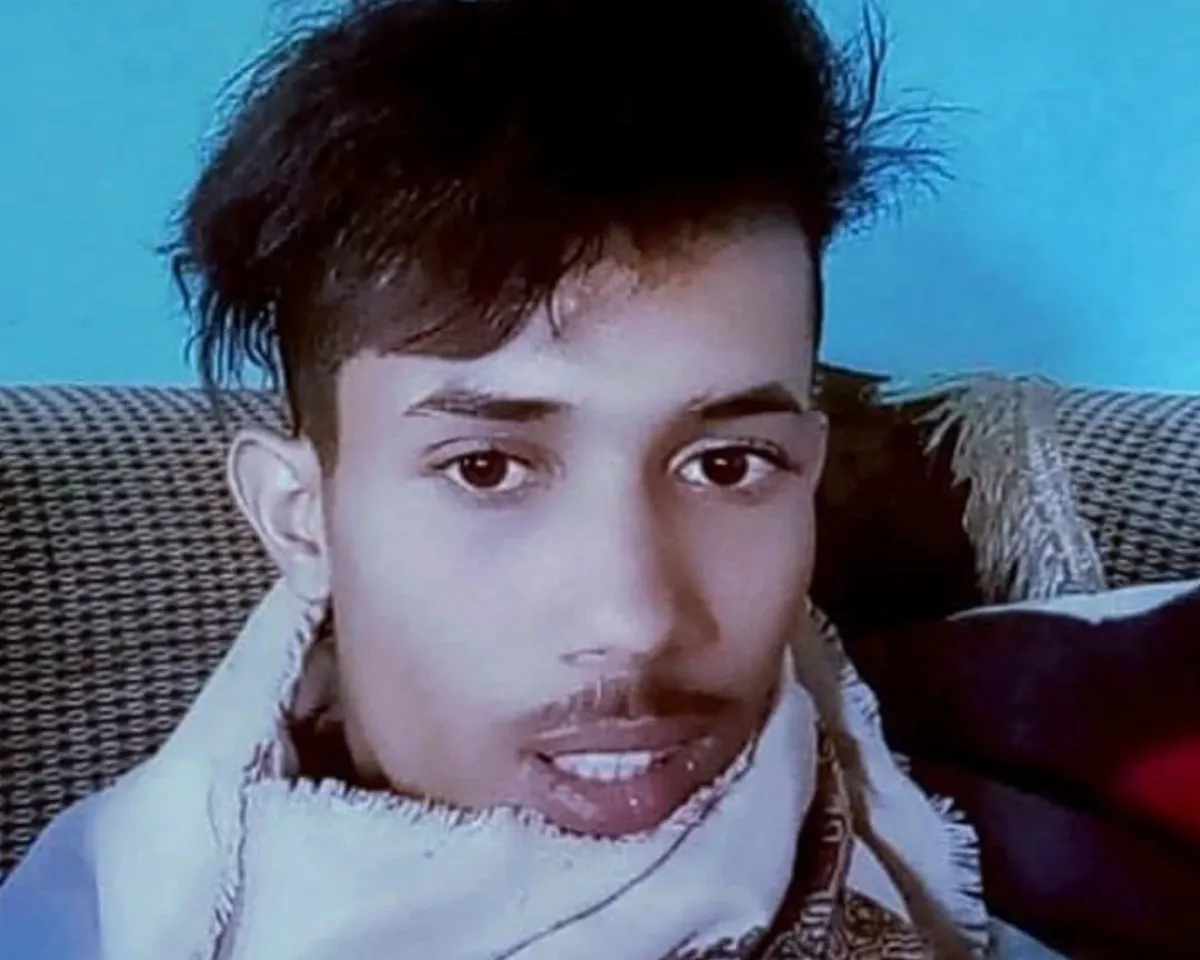 العثور على شاب مشنوق داخل دكانه في ريف تعز