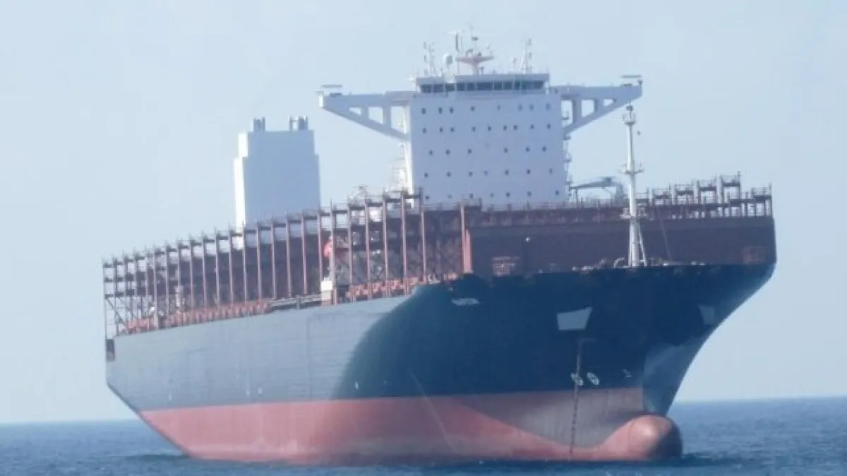 تقرير: سفينتان إيرانيتان تغادران الصين بشحنات يُشتبه أنها مواد لوقود الصواريخ