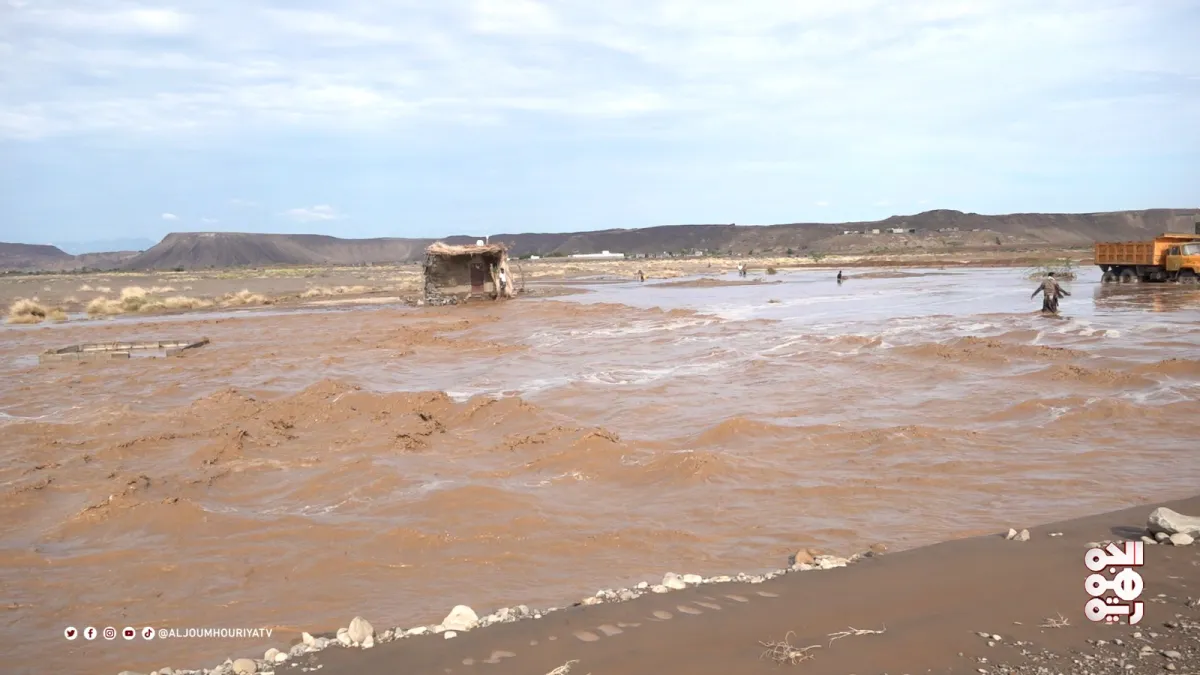 ارتفاع ضحايا السيول في المخا وموزع إلى 17 وفاة و5 مفقودين