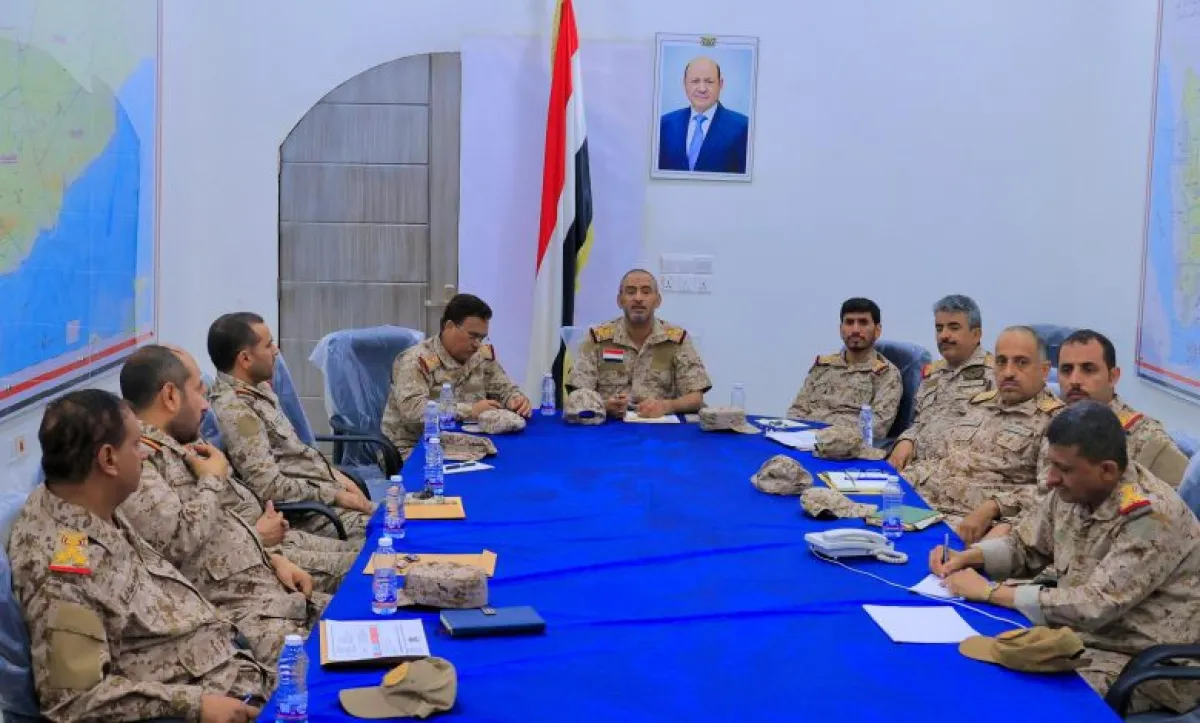 رئيس الأركان يحث على رفع الجاهزية العسكرية لمواجهة كافة الخيارات