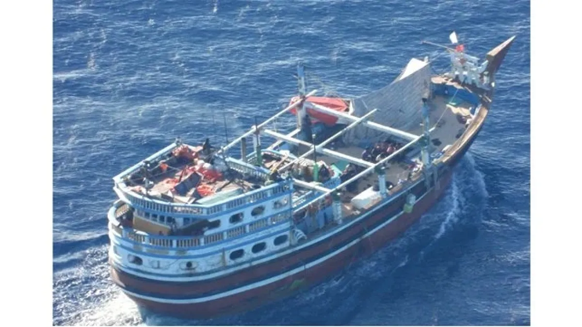 إحباط استخدام مركب إيراني مختطف كمنصة قرصنة قبالة سواحل الصومال