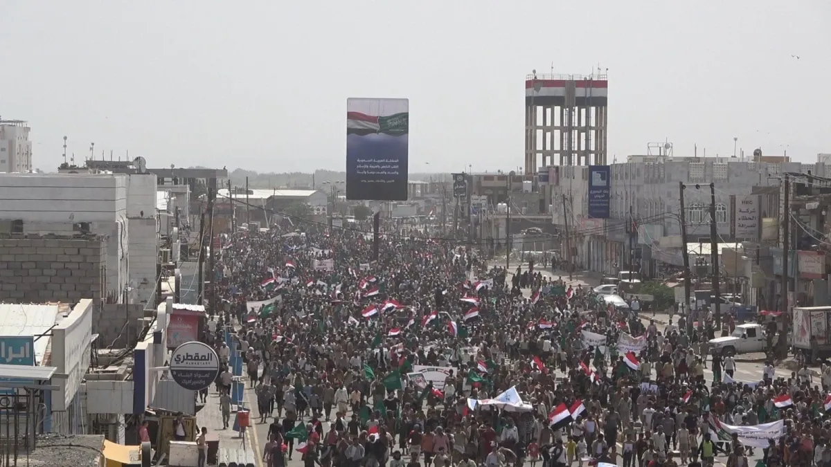 وزير الدولة القديمي: تظاهرة المخا تؤكد وحدة المصير بين اليمن ودول الخليج في مواجهة التحديات