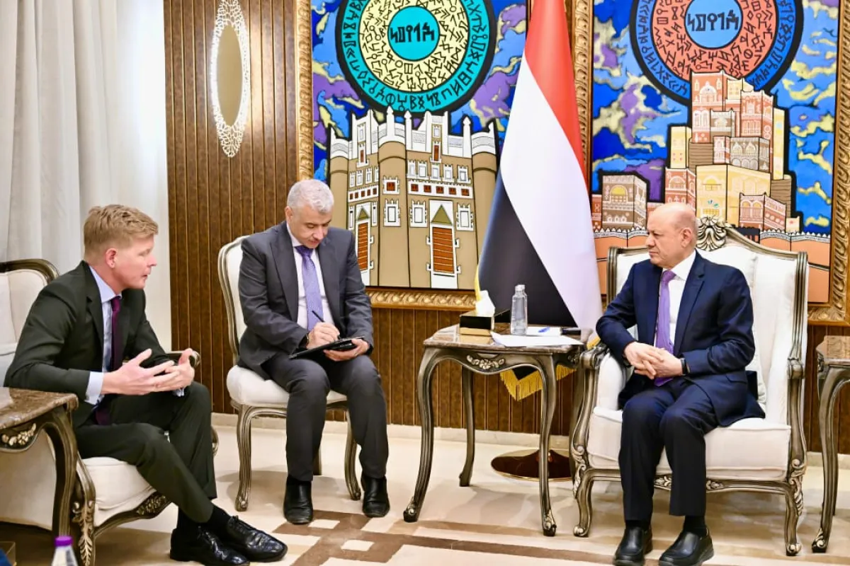 رئيس مجلس القيادة: استمرار هجمات الحوثي يضع استعادة الدولة في صدارة الأولويات