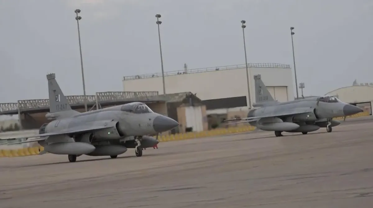 الدفاع السعودية تعلن وصول قوة عسكرية باكستانية إلى قاعدة الملك عبدالعزيز الجوية