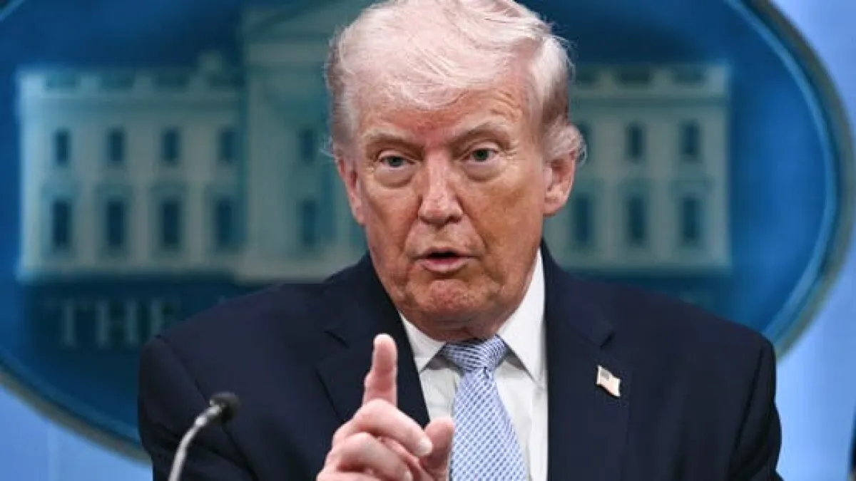 ترامب: إيران لن تتمكن من ابتزازنا والمفاوضات في مراحلها الأولى