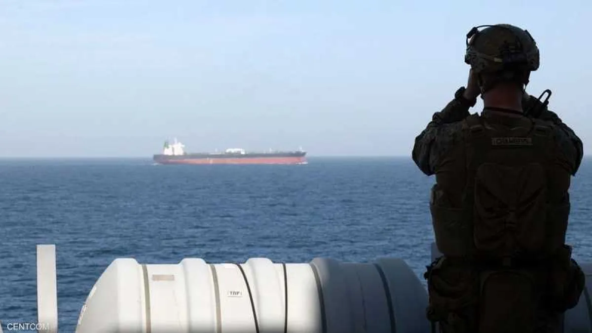 وول ستريت: الحصار الأميركي يكلّف إيران أكثر من 400 مليون دولار يومياً