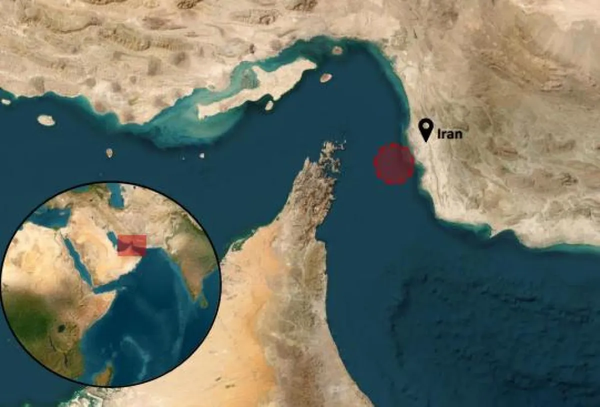 هجوم إيراني يستهدف سفينتين تجاريتين قرب مضيق هرمز