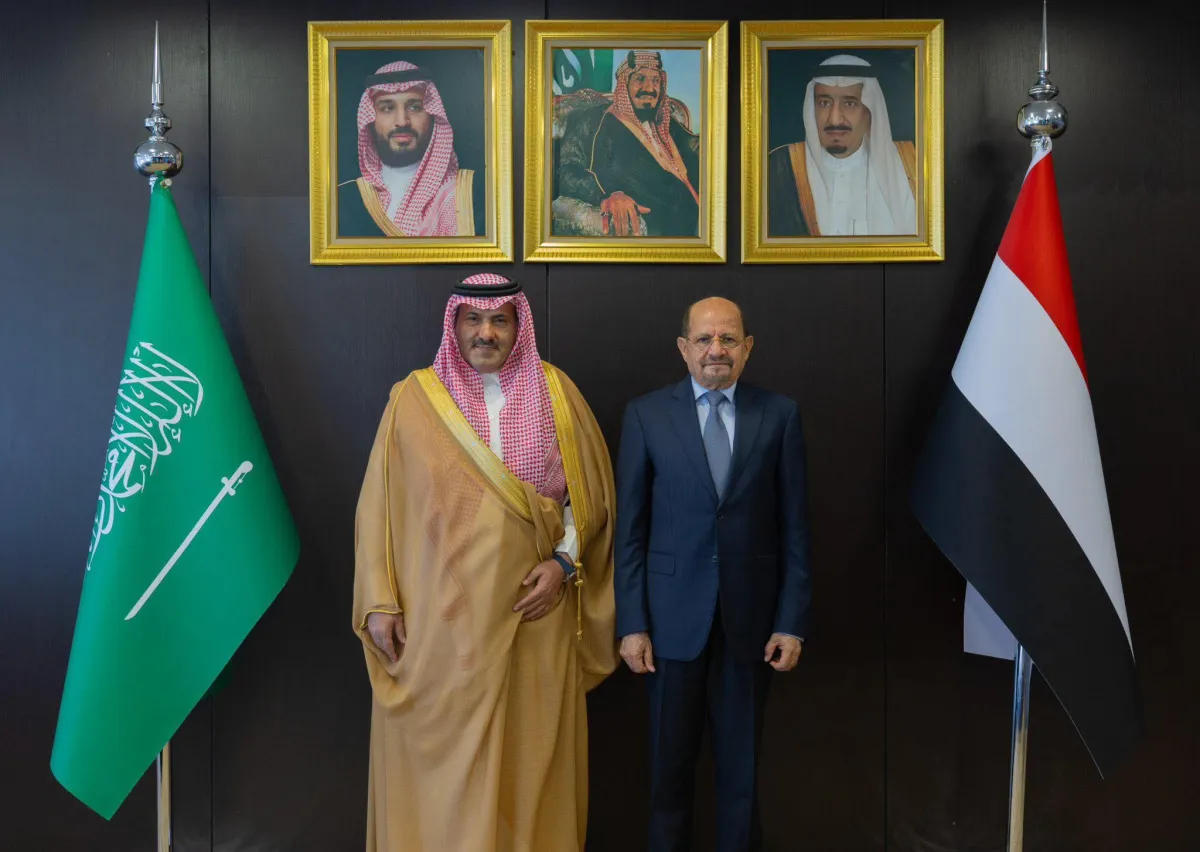 الزنداني يبحث مع السفير السعودي تعزيز التعاون ومشاريع تنموية جديدة ويشيد بالدعم السعودي لليمن