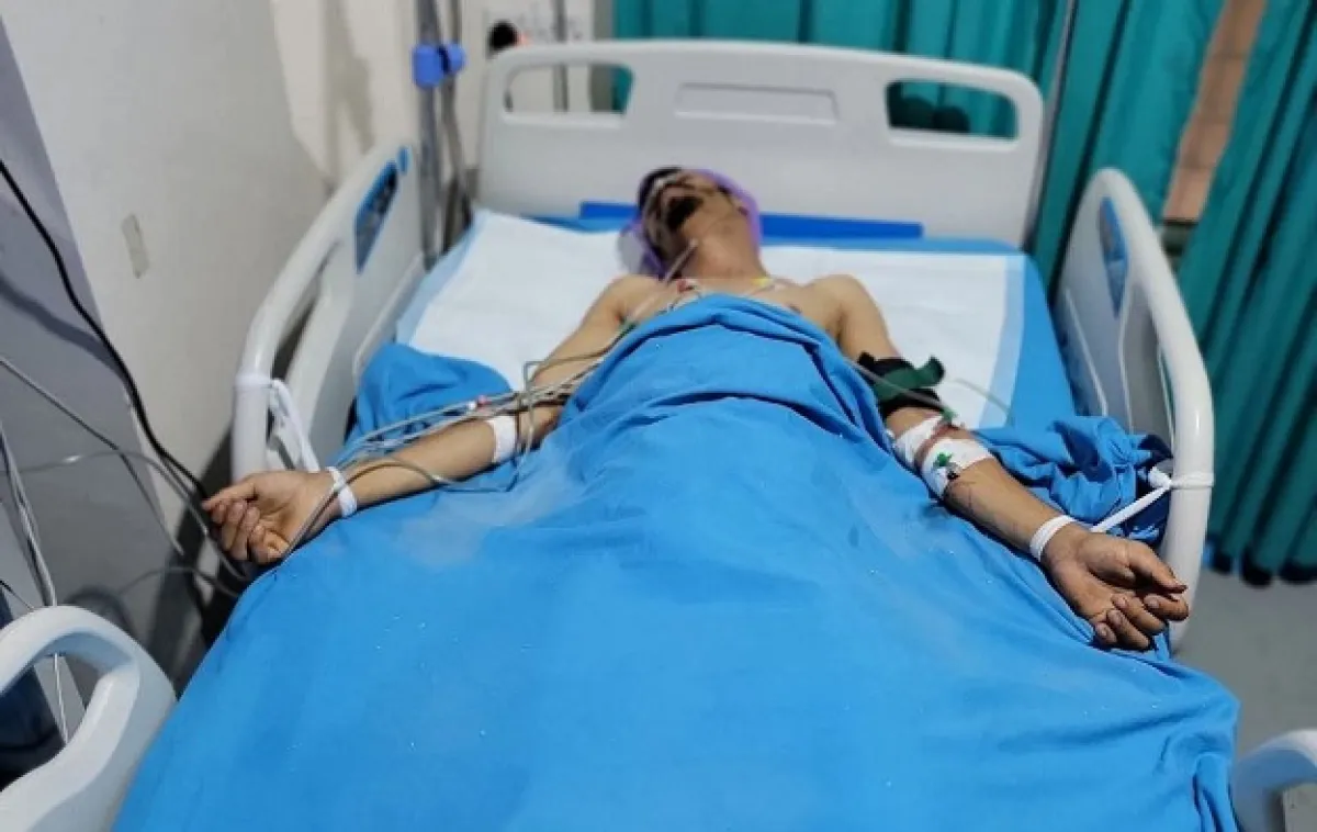 إصابة شاب مدني برصاص قناصة مليشيا الحوثي شمال مدينة تعز