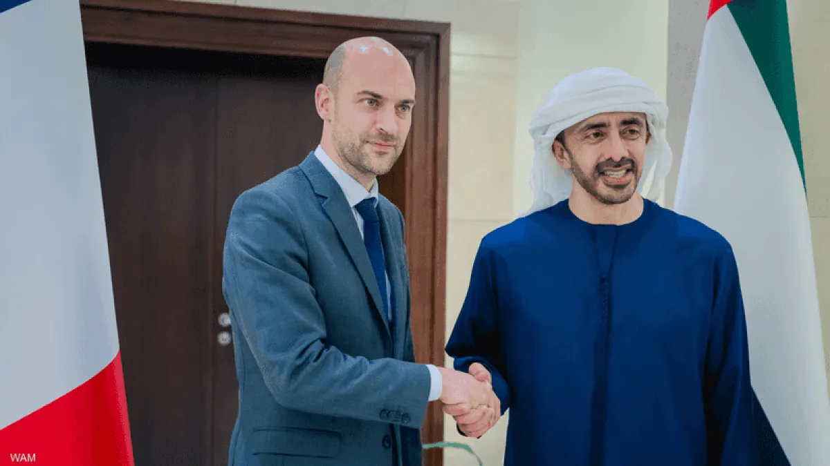 الإمارات وفرنسا تؤكدان تعزيز الشراكة وتبحثان تداعيات الهجمات الإيرانية على أمن المنطقة