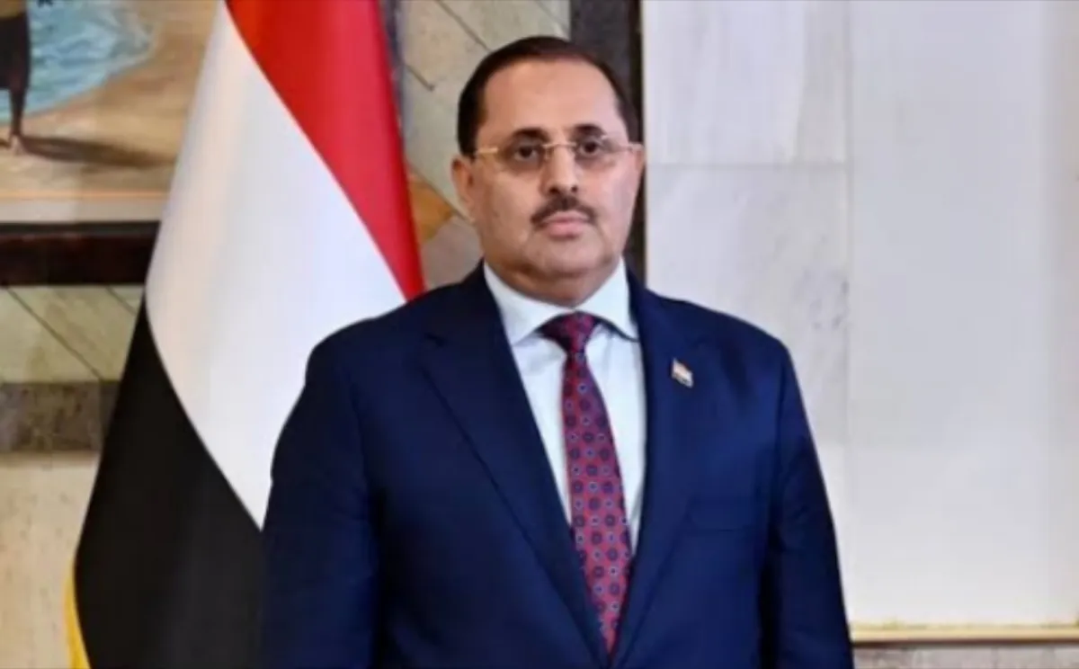 وزير الدولة أبو حورية في يوم العمال العالمي: بجهود عمال اليمن ينهض الوطن من جديد