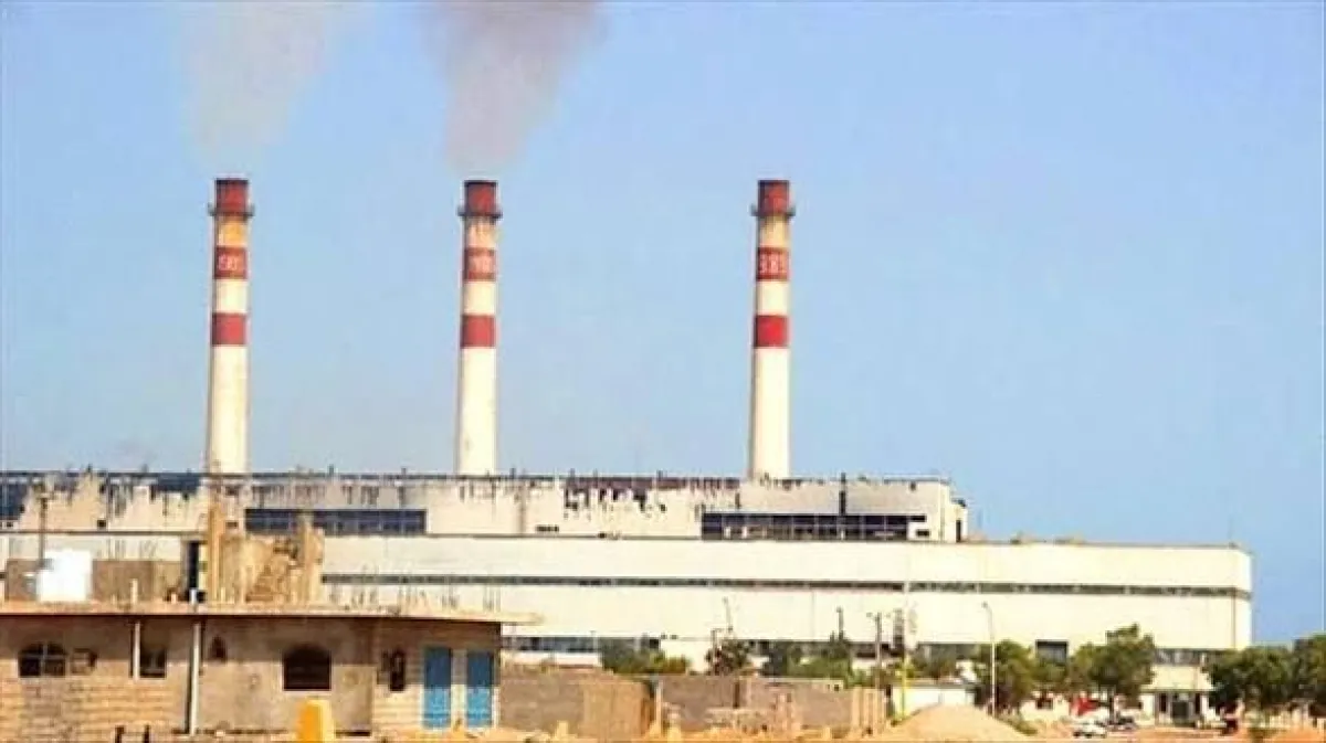 وزارة الكهرباء تقر تنفيذ حملات ميدانية لإزالة الربط العشوائي في عدن