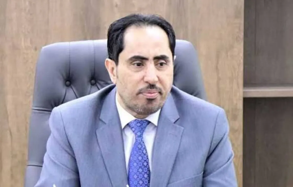 وزارة الشباب تطالب اتحاد الكرة بمعاقبة أندية رفعت شعارات طائفية وسياسية بملاعب الحوثيين