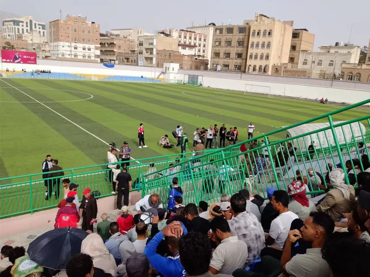 شعارات طائفية تقتحم الملاعب.. ومسيرات الحوثي تعطل أهلي صنعاء وفحمان
