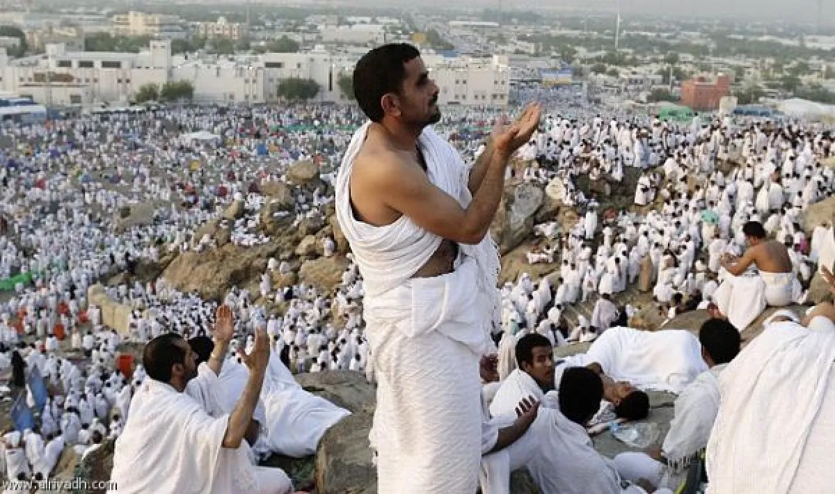 برنامج سعودي يستضيف 400 حاج من أسر الشهداء والمعاقين اليمنيين