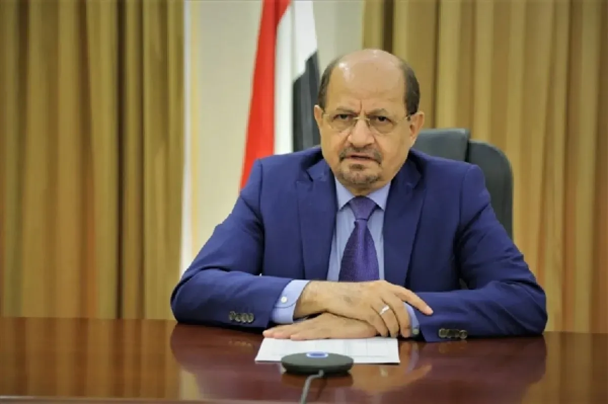 رئيس الحكومة يصدر قرارات بتكليف وكلاء في وزارة الخدمة المدنية والتأمينات