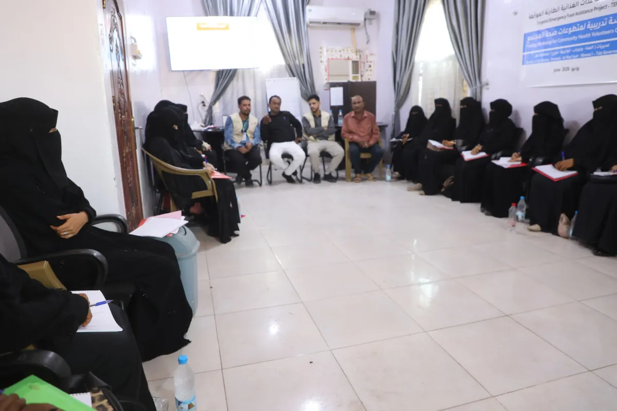 بدعم من الأغذية العالمي.. 27 متطوعة يشاركن في ورشة لتعزيز التوعية الصحية بالمخا وذو باب