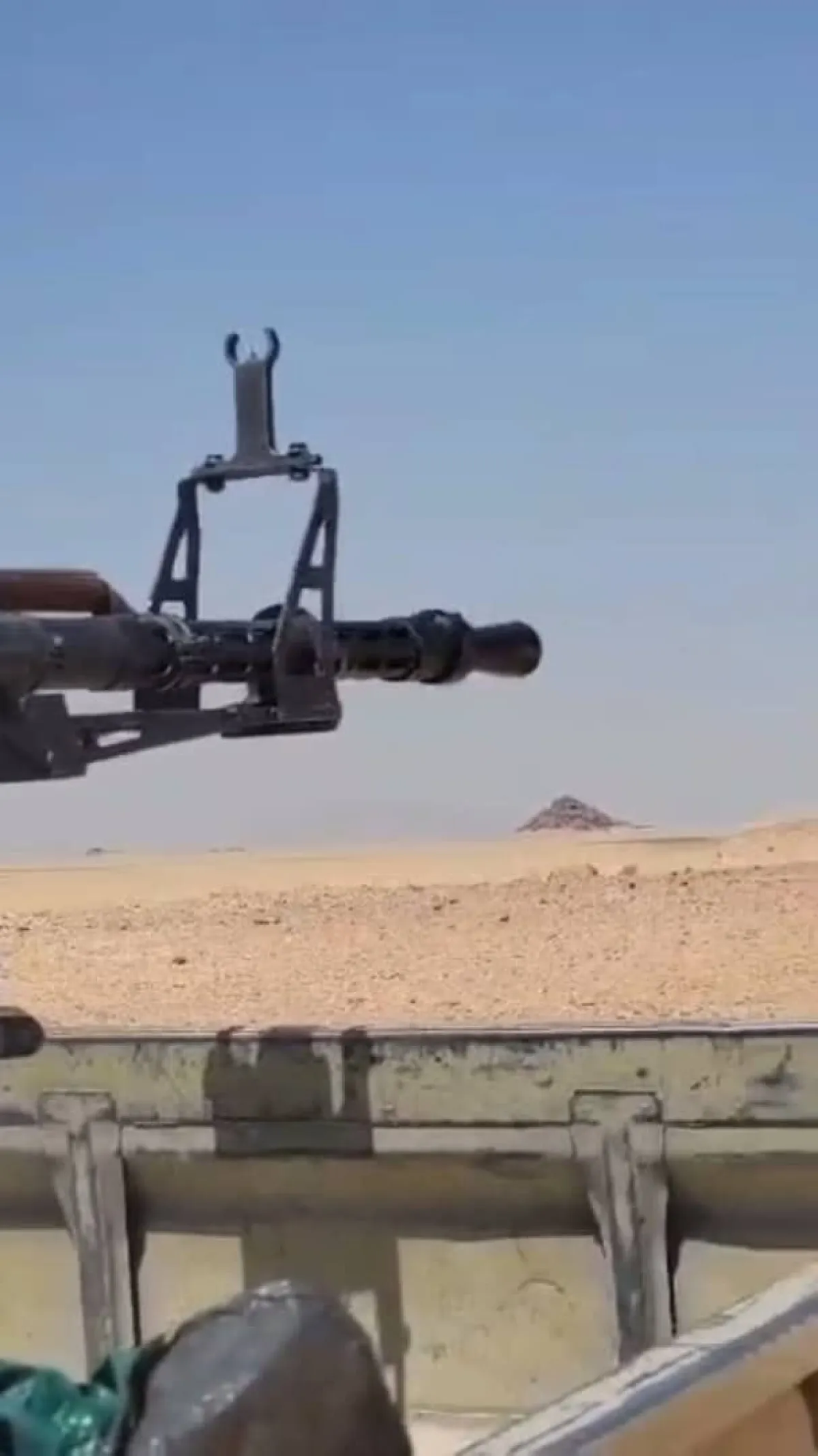قوات الجيش تُفشل هجومًا حوثيًا على مواقع عسكرية شرقي الجوف