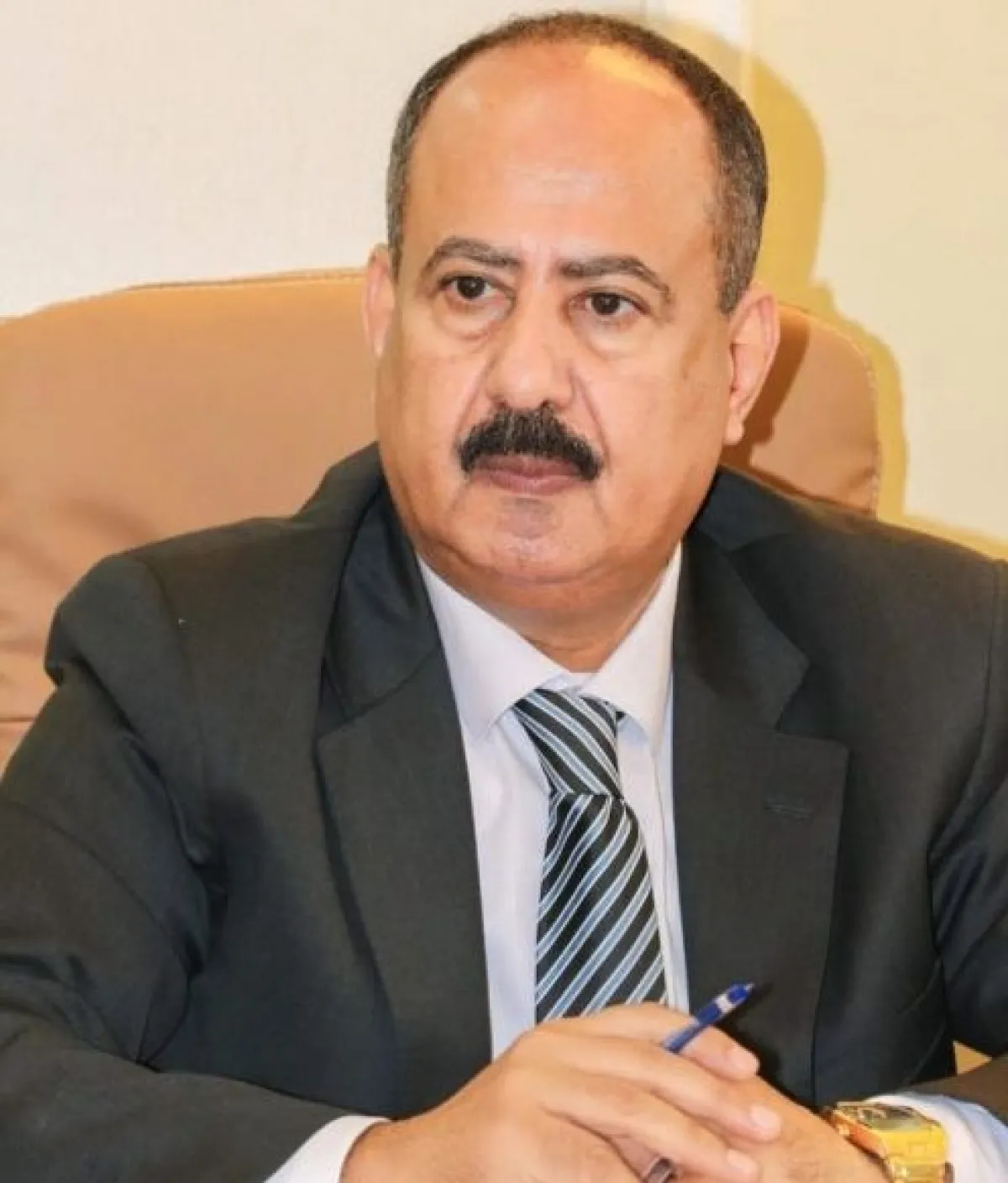 وزير النقل: منعنا طائرة تابعة لـ«ماهان» الإيرانية من استكمال رحلتها إلى صنعاء