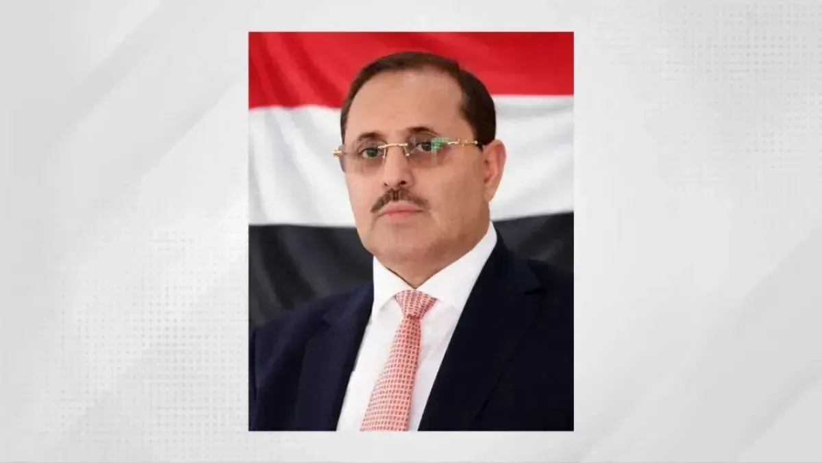 أبو حورية يعزي رئيس مجلس الشورى في وفاة شقيقته