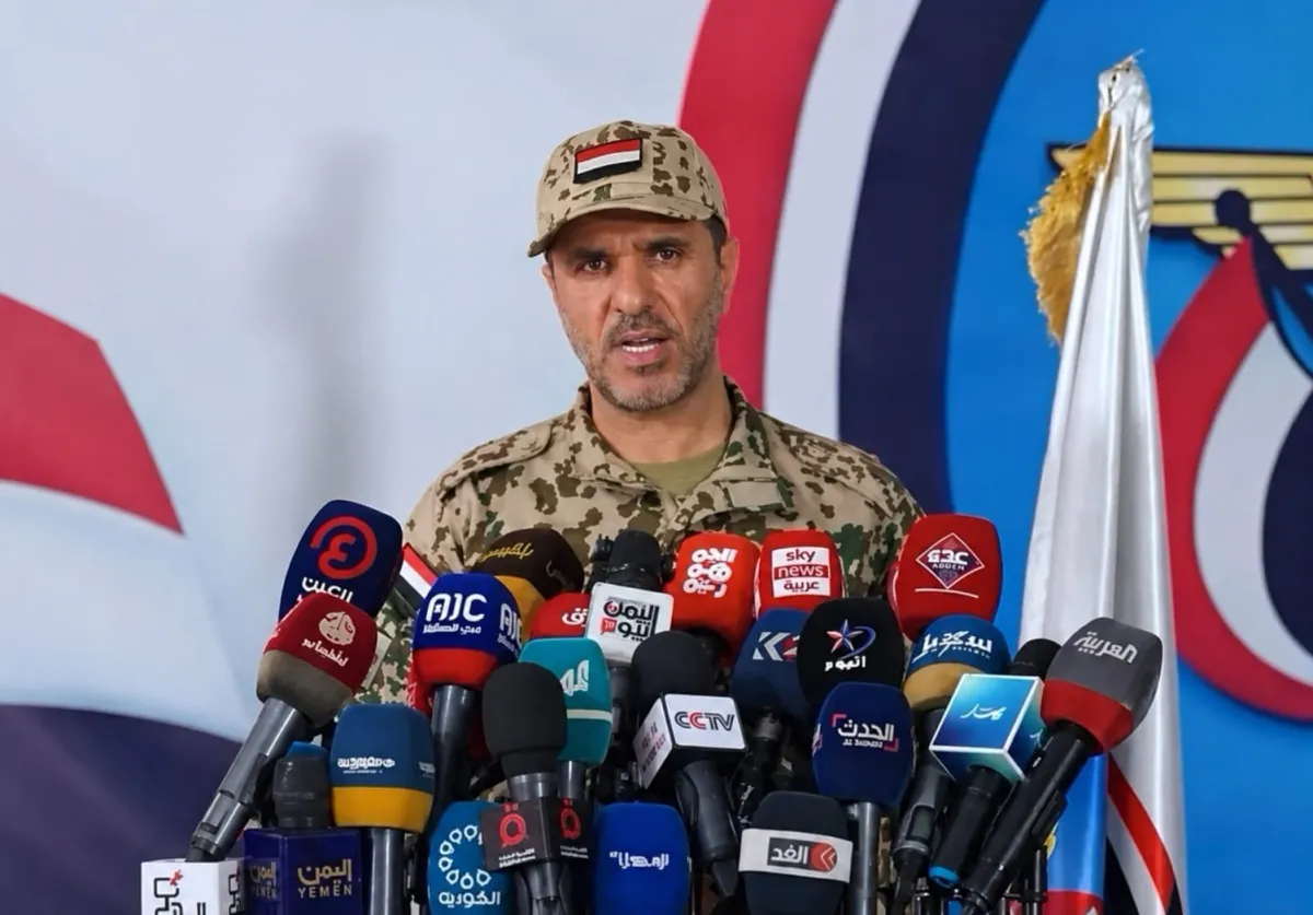 دويد: إيران تسعى لخنق الاقتصاد العالمي.. وعين الحرس الثوري على باب المندب والجزر اليمنية