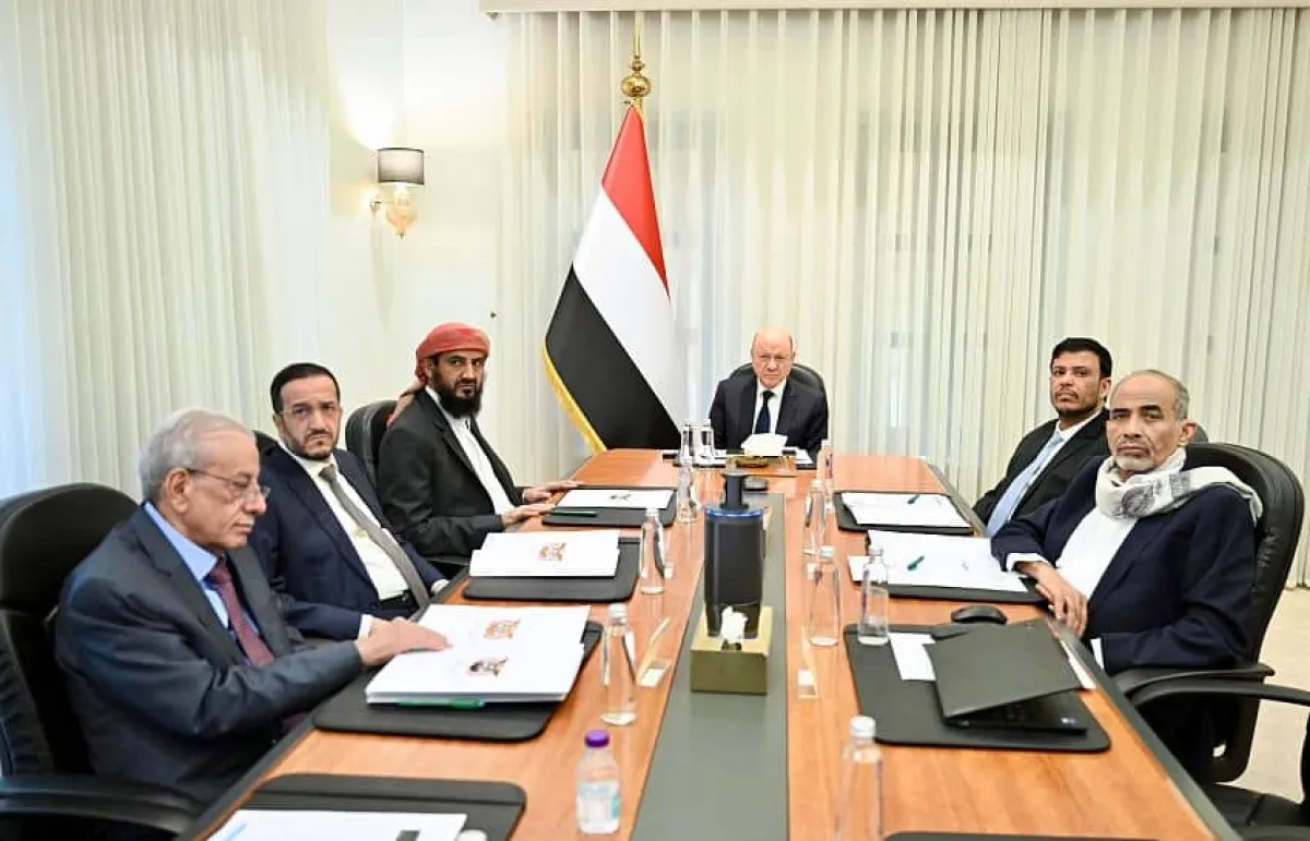 مجلس القيادة يقر إجراءات ردع متكاملة ويؤكد جاهزية القوات المسلحة لاستعادة مؤسسات الدولة