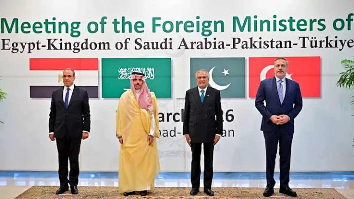 "المجموعة الرباعية" تدين الهجمات الحوثية على مطار الرياض وتحمل المليشيا المسؤولية الكاملة عن تداعياتها
